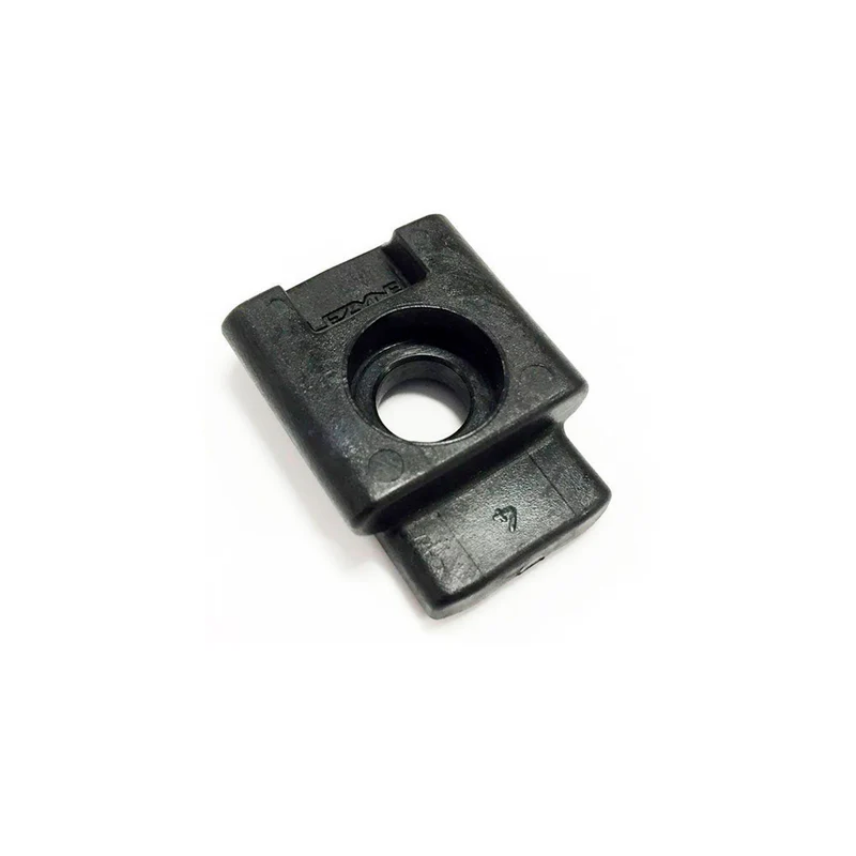 LEDAccessory-HandlebarMountAdapter-4712805986231-velohunt