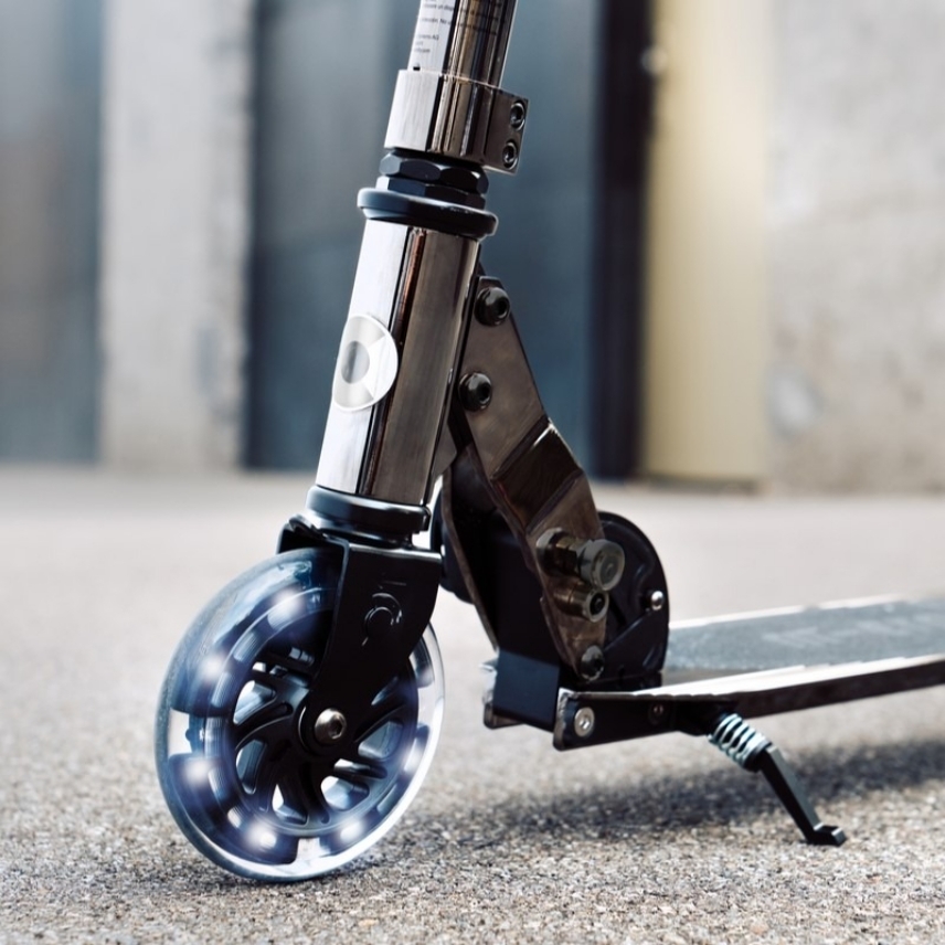 large-Micro-Sprite-LED-Neochrome-Black-4