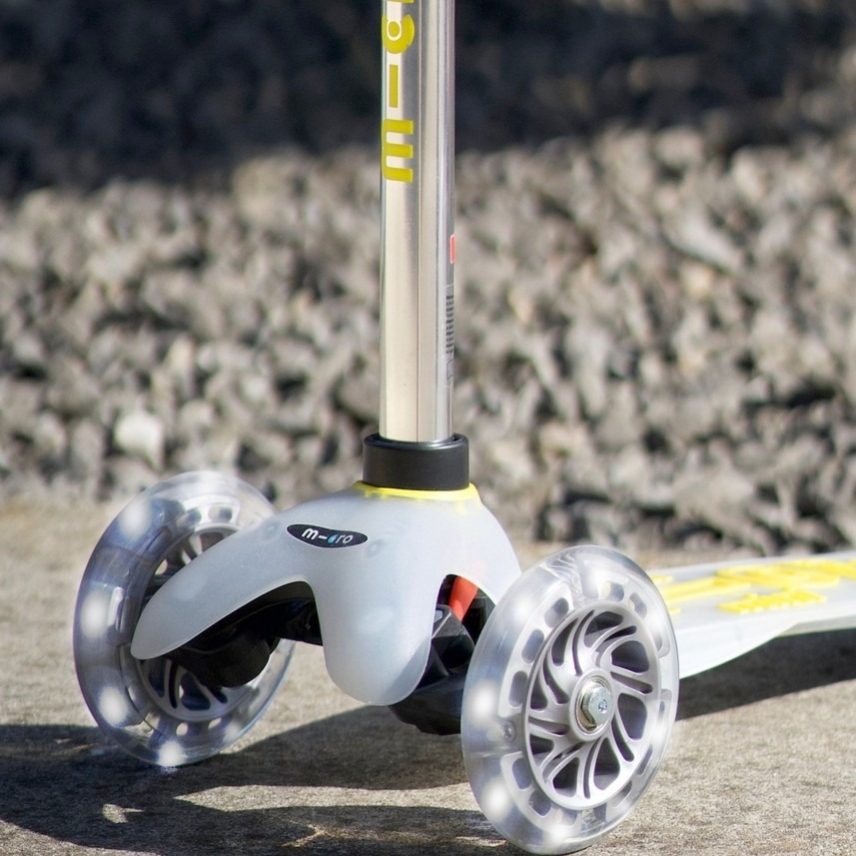 large-Mini-Micro-Deluxe-Flux-LED-Neon-Yellow-9