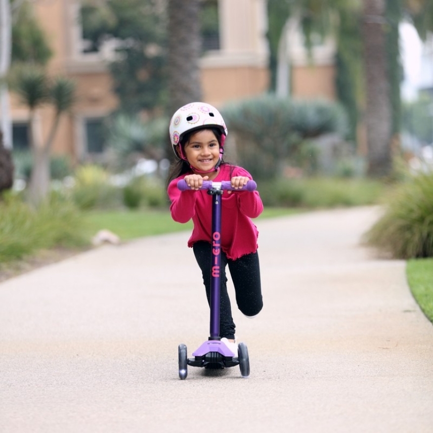 large-Mixed-Maxi-Micro-Deluxe-Foldable-LED-Micro-Helmet-1