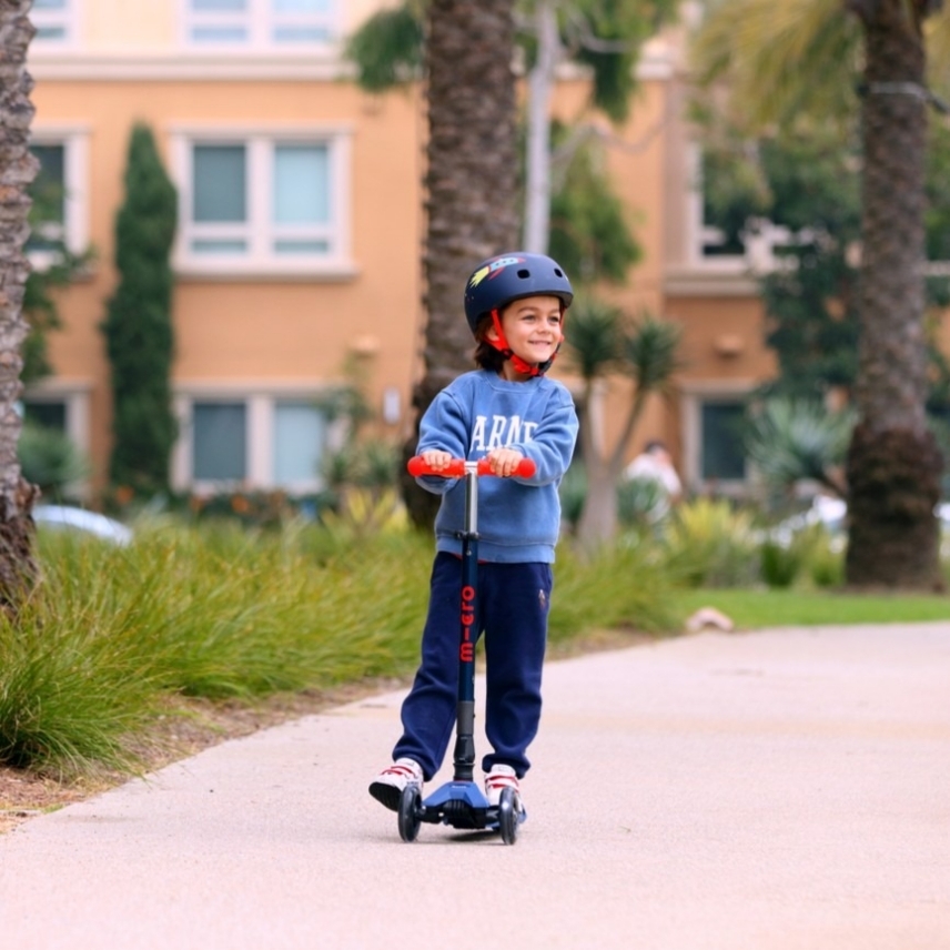 large-Mixed-Maxi-Micro-Deluxe-Foldable-LED-Micro-Helmet-2