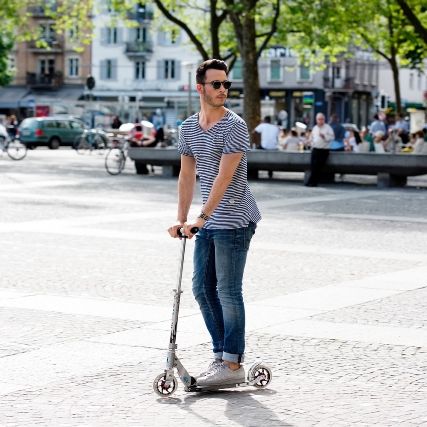 large-Speed-Dolphin-Grey