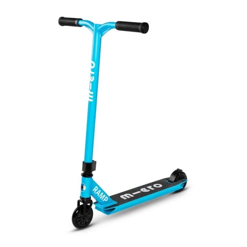 large-micro-ramp-cyan-black-rims-3-2